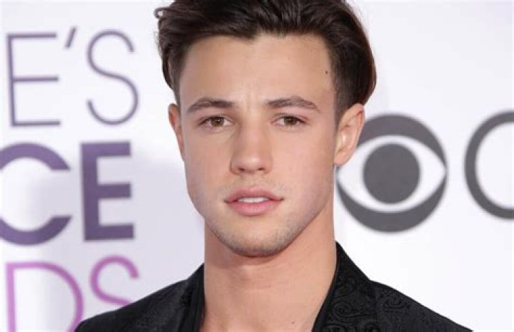 Here Is What Happened To Cameron Dallas