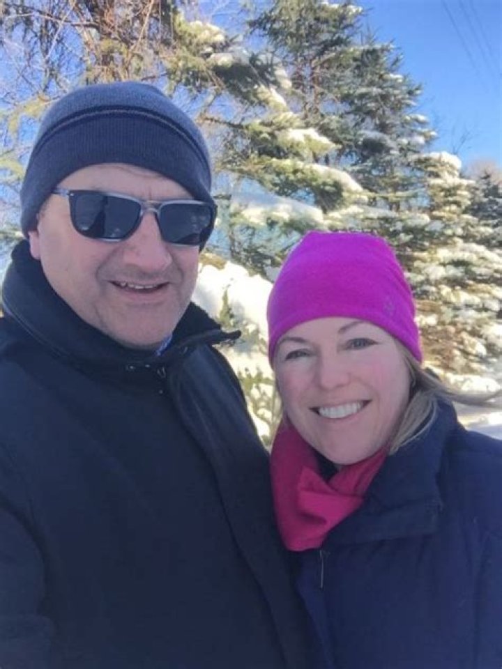 Is Ashley Webster married? Wiki: Married, Wedding, Salary