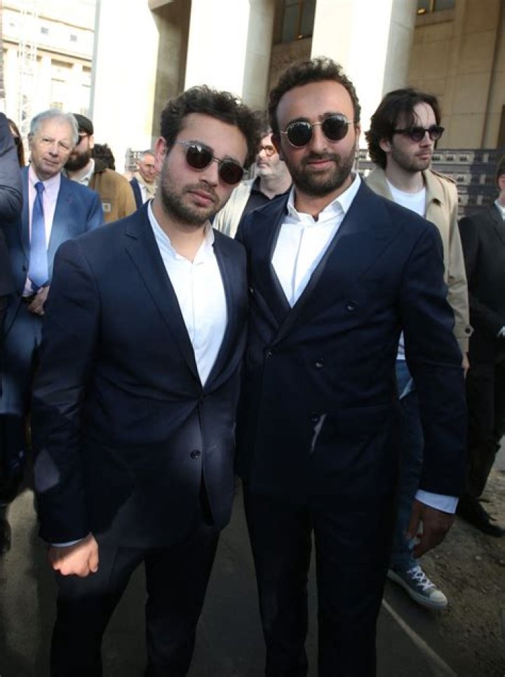 Thibault Zemmour est-il plus beau que son père ?