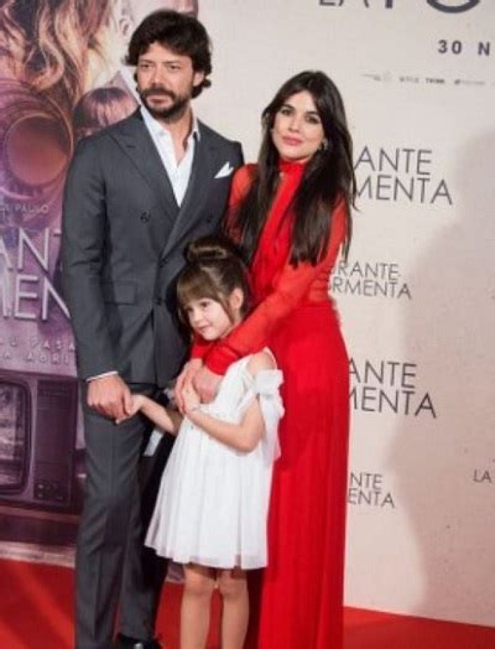Who is Blanca Clemente? Facts about Alvaro Morte's wife